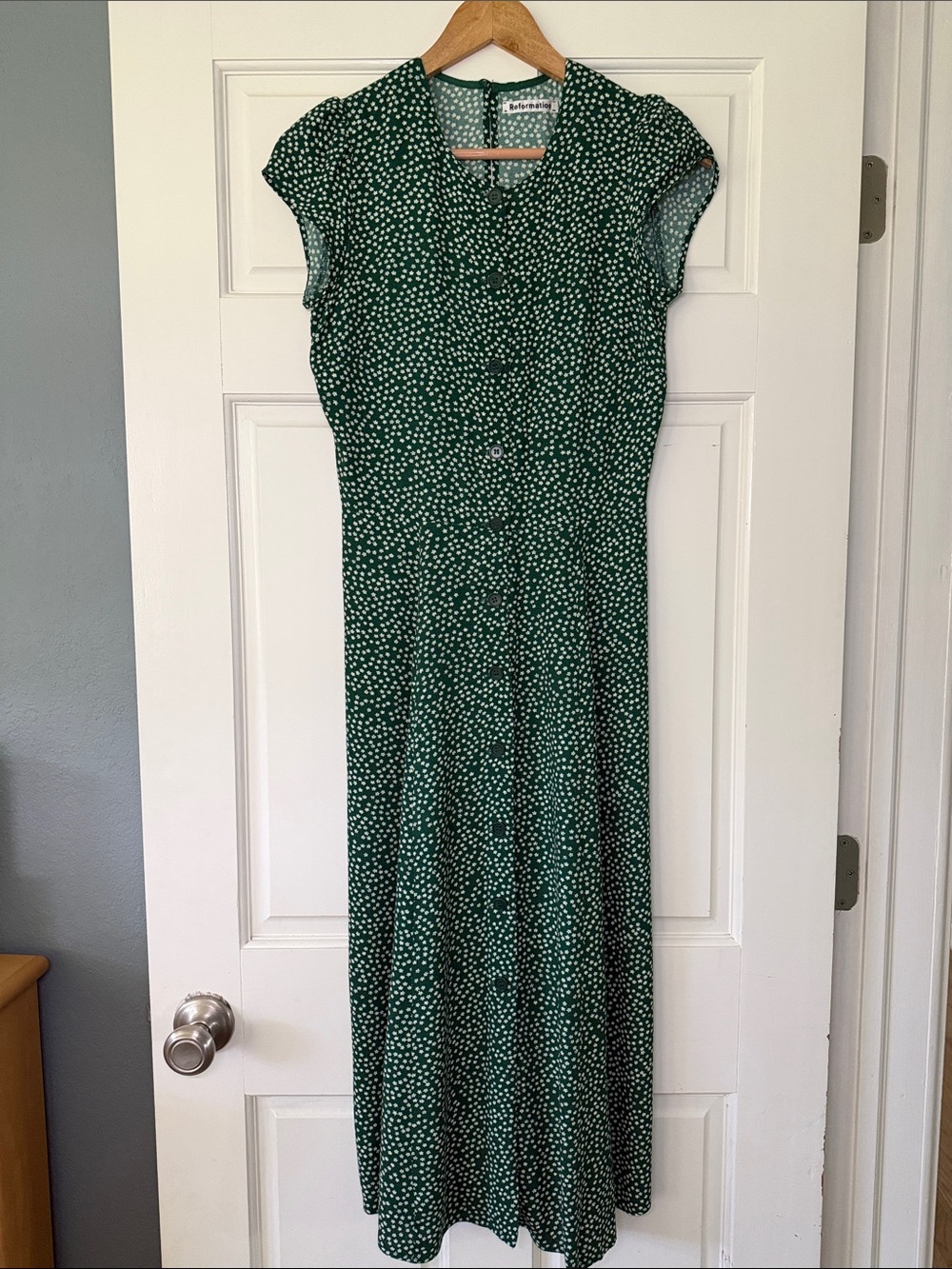 reformation green floral midi dress | Dresses | Reformation Button Neckline: Straight-across strapless